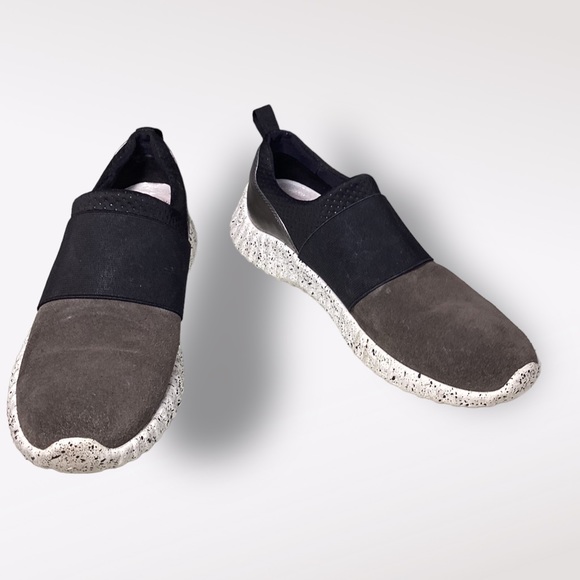 Johnston Murphy Womens Kelly, Black Gray Sneakers, Suede, Size 8.5 M Waterproof - Picture 5 of 10